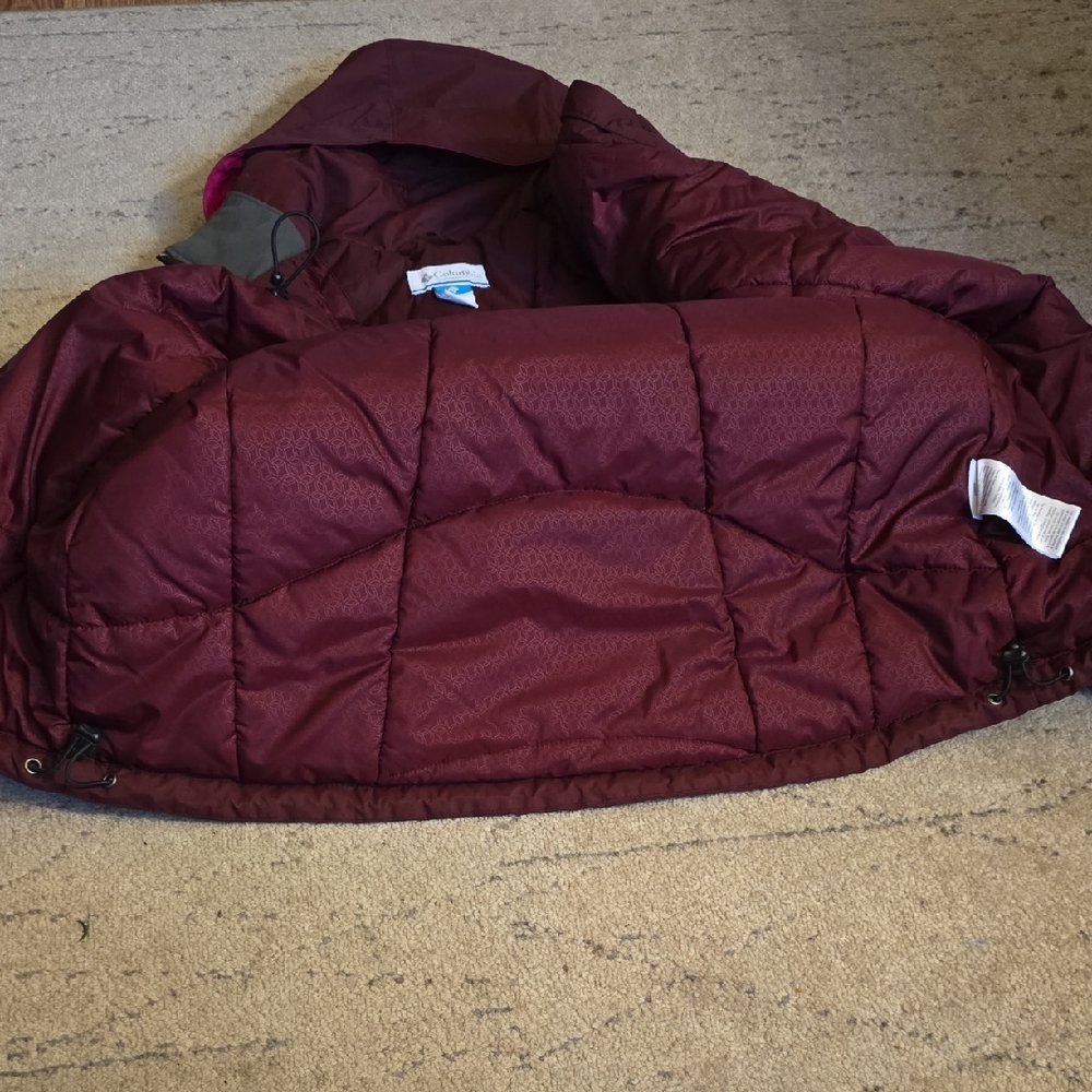 Columbia Women's Burgundy Jacket with Pink Accents, Preowned - Picture 10 of 16